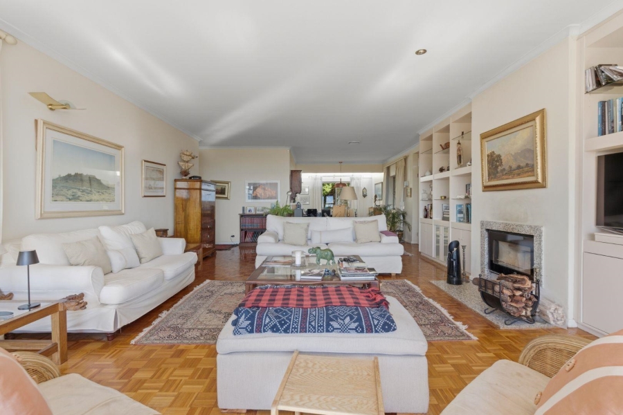 4 Bedroom Property for Sale in Camps Bay Western Cape